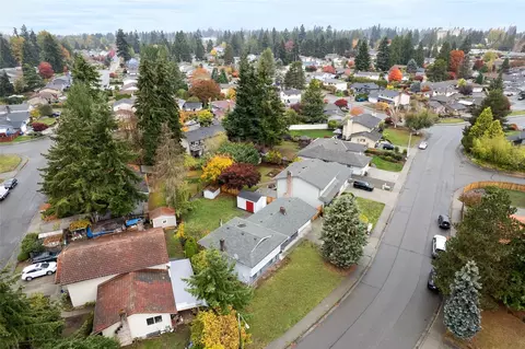 View/Area - 9116 10th Ave SE, Everett, WA 98208 photo 2 of 4