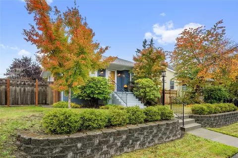 Exterior - 2306 Pine St, Everett, WA 98201 photo 3 of 13
