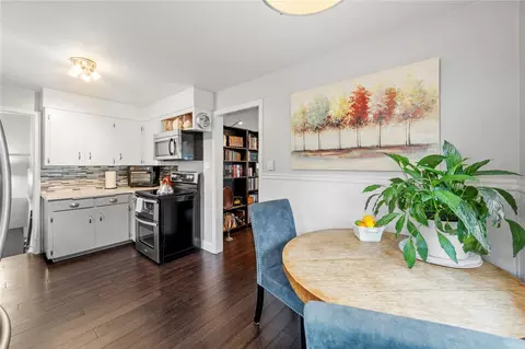 Kitchen - 2306 Pine St, Everett, WA 98201 photo 4 of 5