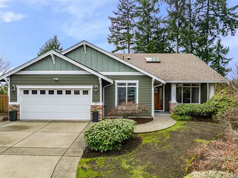 12235 15th Ave SW, Burien, WA 98146