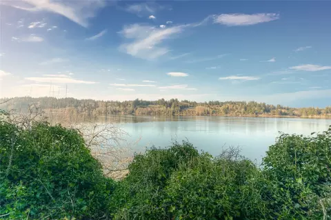 3018 Steamboat Island Loop NW, Olympia, WA 98502