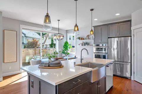 Kitchen - 22323 9th Dr SE #23-S, Bothell, WA 98021 photo 5 of 5