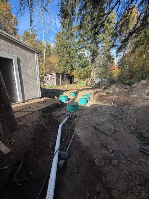826 Tipsoo Loop S, Rainier, WA 98576 photo 33