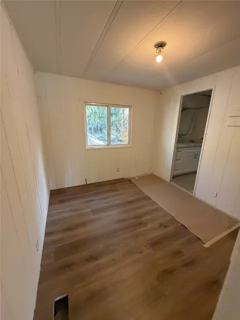 826 Tipsoo Loop S, Rainier, WA 98576 photo 25