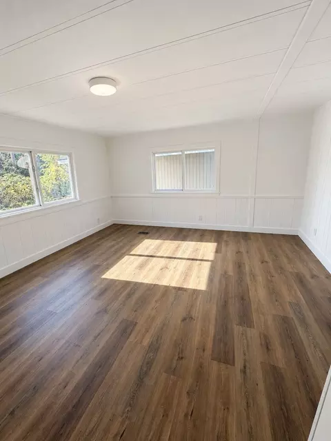 826 Tipsoo Loop S, Rainier, WA 98576 photo 19
