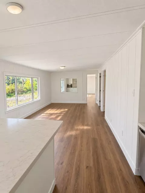 826 Tipsoo Loop S, Rainier, WA 98576 photo 15