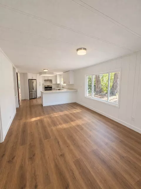 826 Tipsoo Loop S, Rainier, WA 98576 photo 17