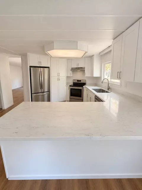 826 Tipsoo Loop S, Rainier, WA 98576 photo 14