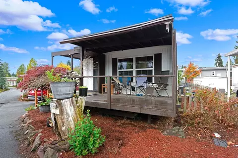 7301 NE 175th St NE #133, Kenmore, WA 98028