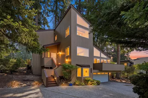24322 135th Ave SE, Kent, WA 98042
