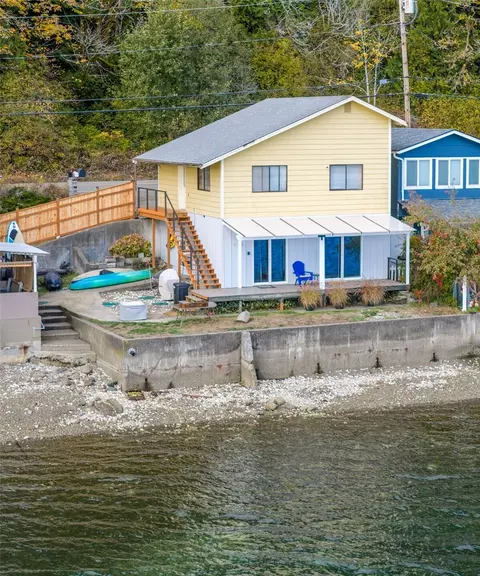22710 Us Highway 101, Hoodsport, WA 98548