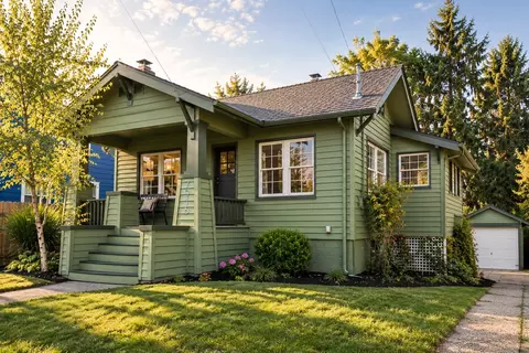 7916 Renton Ave S, Seattle, WA 98118