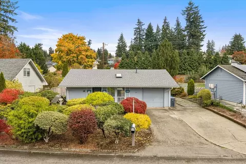 2811 Forest Rim Ct N, Puyallup, WA 98374