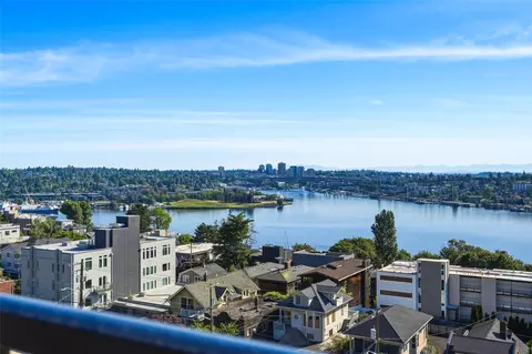 655 Crockett St #B203, Seattle, WA 98109
