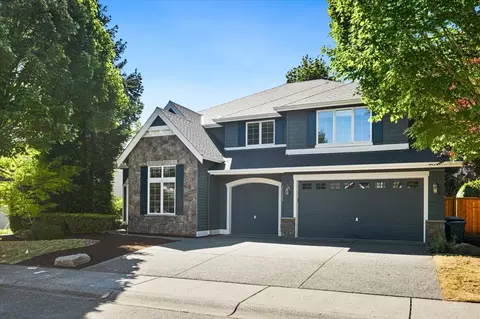 27225 SE 13th Pl, Sammamish, WA 98075