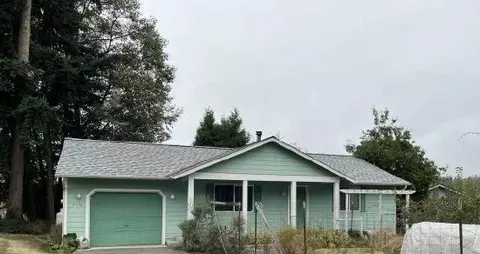 5576 Vesel Ct, Freeland, WA 98249