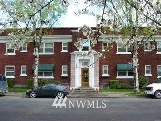 2008 Hemlock St, Longview, WA 98632 photo 1