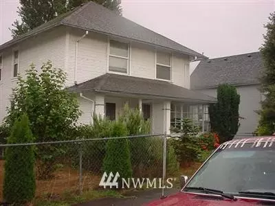 2021 Rockefeller, Everett, WA 98201 photo 1