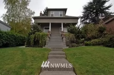 2723 11th Ave E, Seattle, WA 98102 photo 1