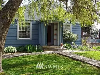 6601 Olympic Dr SE, Everett, WA 98203 photo 1