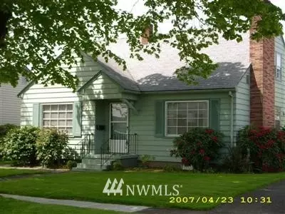 557 24th, Longview, WA 98632 photo 1