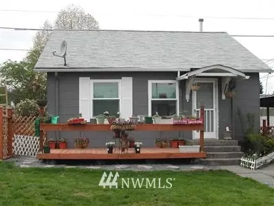 1732 Walnut St, Everett, WA 98201 photo 1
