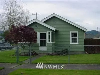 2137 Wells St, Enumclaw, WA 98022 photo 1