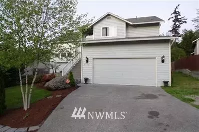 5733 10th Dr W, Everett, WA 98203 photo 1
