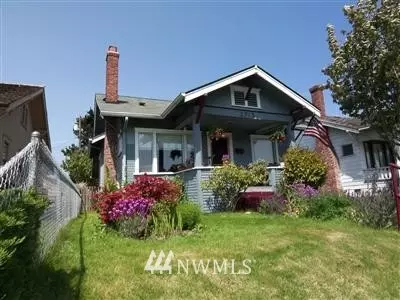 2913 Victor Pl, Everett, WA 98201 photo 1