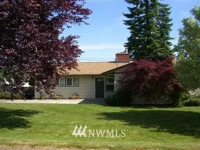 907 Crestline Dr, Longview, WA 98632 photo 1