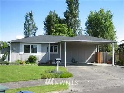 2457 Scandia Ct, Enumclaw, WA 98022 photo 1