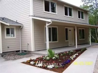 29 E Rauschert, Grapeview, WA 98546 photo 1