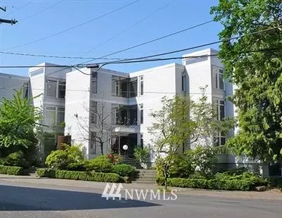 717 Belmont Ave E, Seattle, WA 98102 photo 1