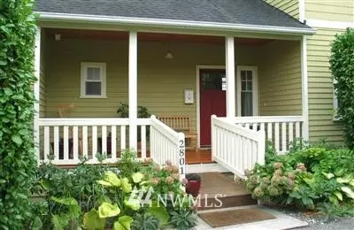 2801 E John St, Seattle, WA 98112 photo 1