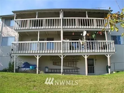 91 E Wheelwright St, Allyn, WA 98524 photo 1