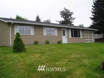 220 Pecks Dr, Everett, WA 98203 photo 1