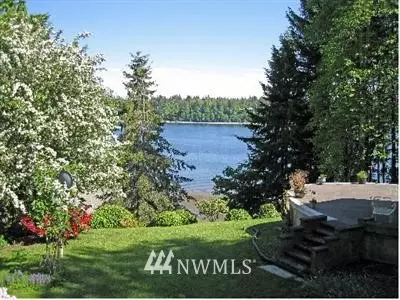 433 E Green Way, Grapeview, WA 98546 photo 1