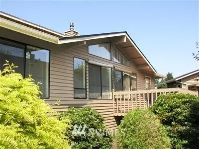 9416 1st Dr SE, Everett, WA 98208 photo 1