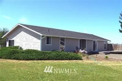220 E Hendrickson Rd, Sequim, WA 98382 photo 1