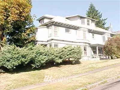 2131 Grand Ave, Everett, WA 98201 photo 1