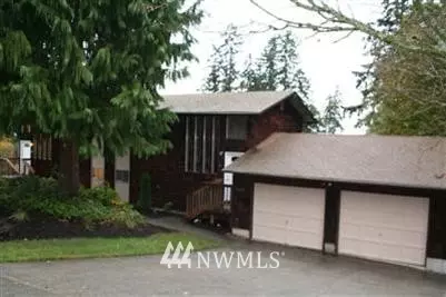 8429 Vistarama Ave, Everett, WA 98208 photo 1