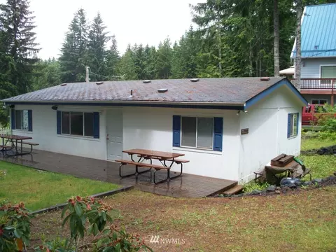 291 E Lakeview Dr, Grapeview, WA 98546 photo 1