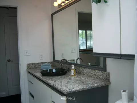 1011 58th Pl SW, Everett, WA 98203 photo 10