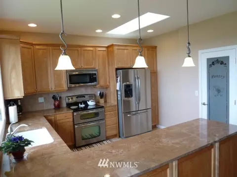190 Le Roux, Sequim, WA 98382 photo 6