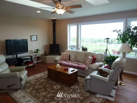 190 Le Roux, Sequim, WA 98382 photo 9