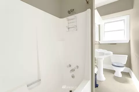 431 31st Ave E, Seattle, WA 98112 photo 5