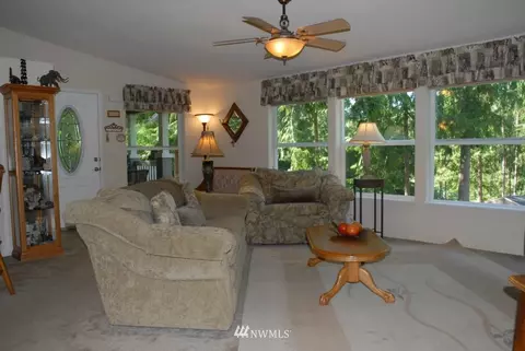 240 S Solmar Dr, Sequim, WA 98382 photo 5
