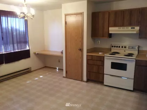 15909 52nd St E, Sumner, WA 98390 photo 4