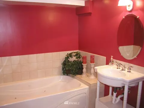 1219 Rucker Ave, Everett, WA 98201 photo 13