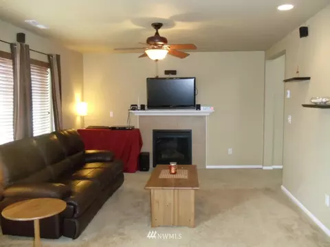16530 42nd Ave SE, Bothell, WA 98012 photo 2
